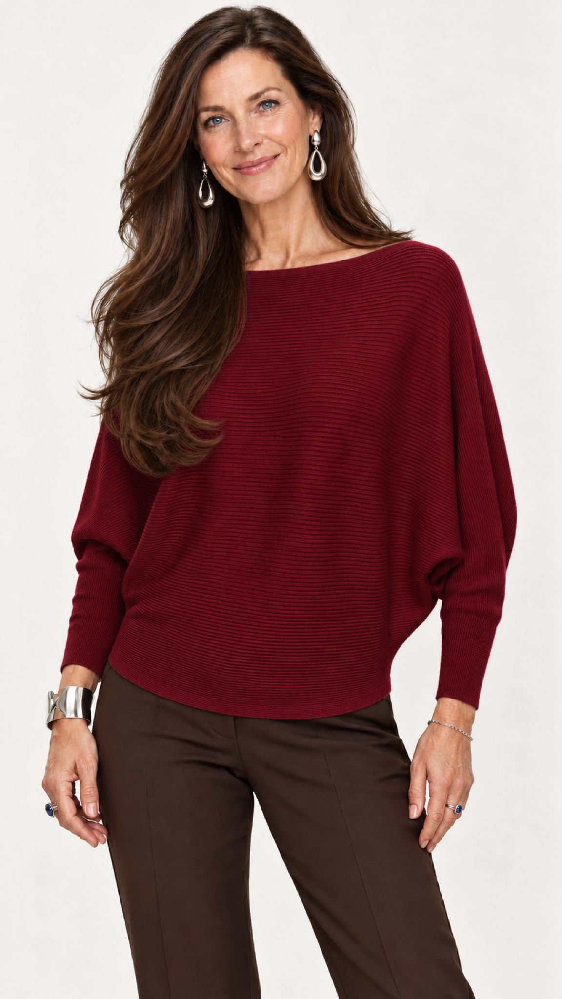 Strickpullover mit U-Boot-Ausschnitt – Weinrot – Vorderansicht
