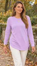 Sweatshirt mit geschwungenem Saum – Lila – Alltagslook
