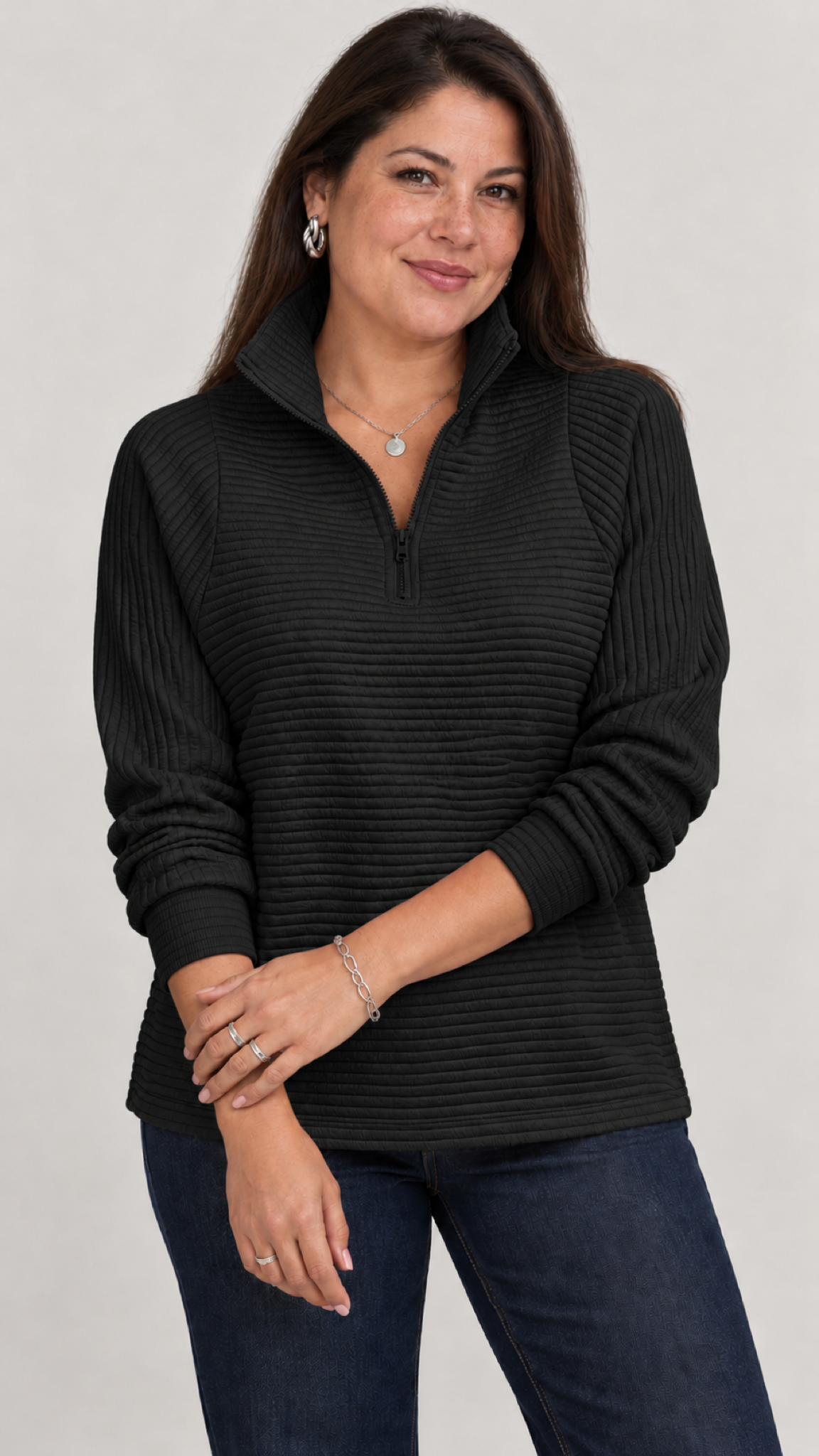Vilja Pullover in Schwarz – capa