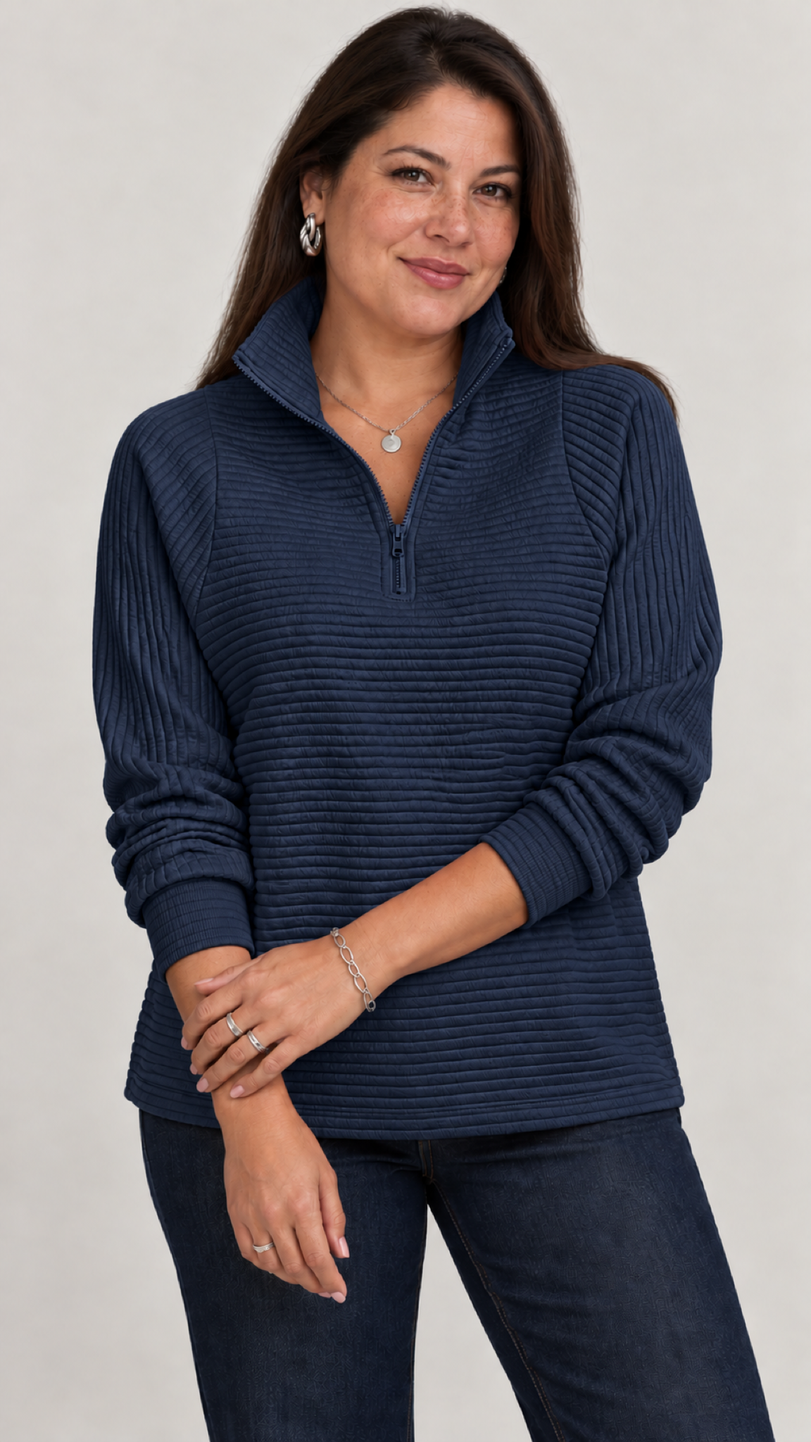 Vilja Pullover in Blau – capa