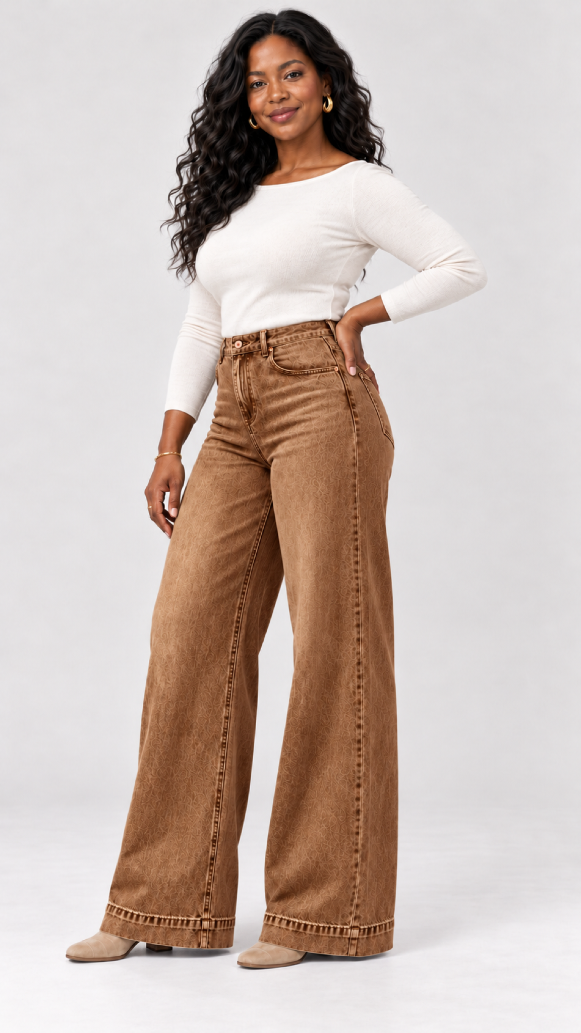 Wide-Leg Jeans in Dunkelbraun – lateral
